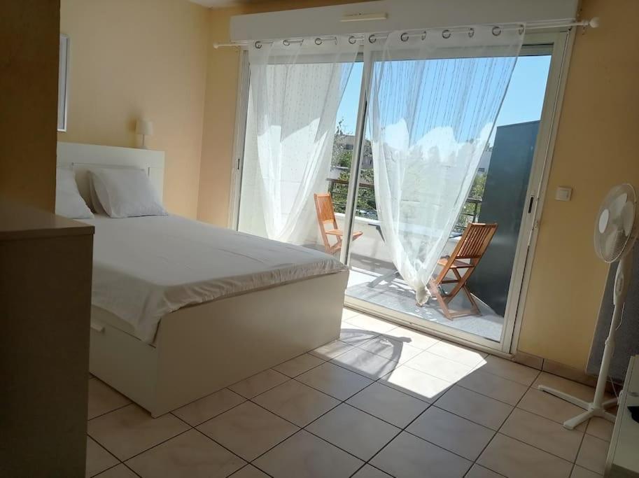 Studio Sur La Plage Des Dagueys 利布尔讷 外观 照片
